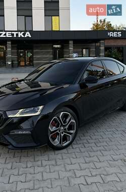Ліфтбек Skoda Octavia 2022 в Виноградові