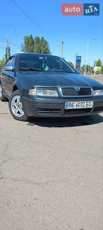 Лифтбек Skoda Octavia 1999 в 