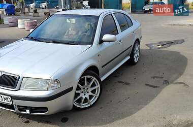 Ліфтбек Skoda Octavia 2002 в Херсоні