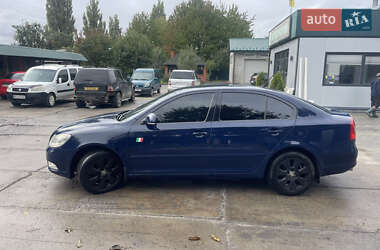 Лифтбек Skoda Octavia 2010 в 