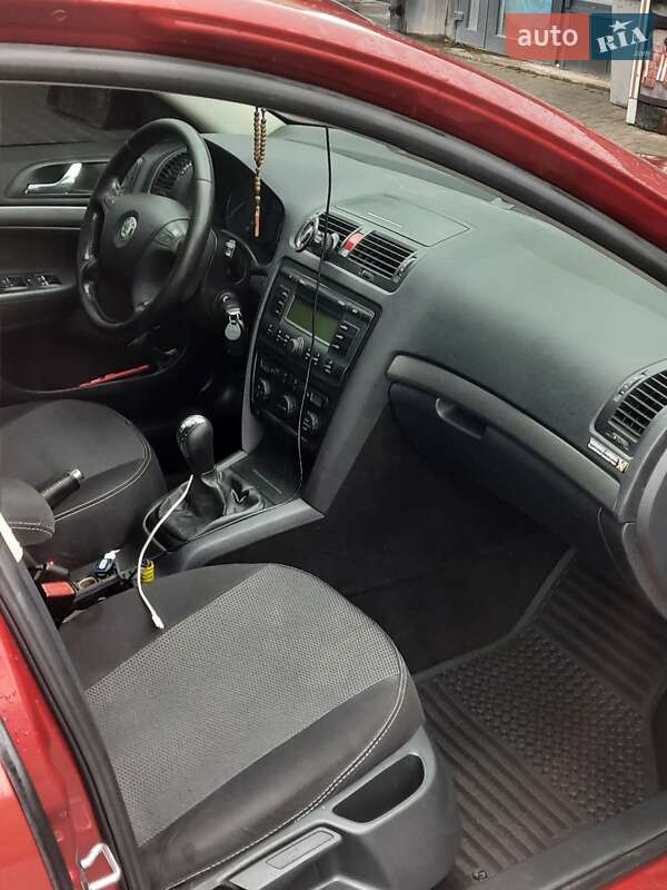 Ліфтбек Skoda Octavia 2006 в Львові фото 7 Ліфтбек Skoda Octavia 2006 в Львові