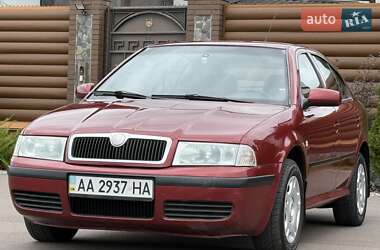 Лифтбек Skoda Octavia 2008 в 