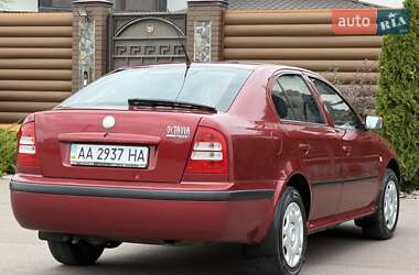 Лифтбек Skoda Octavia 2008 в 