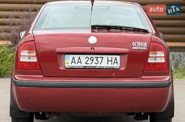 Лифтбек Skoda Octavia 2008 в 