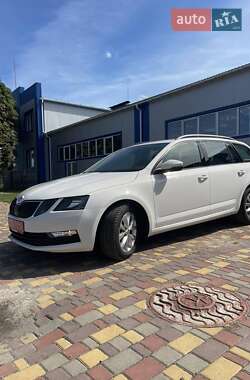 Универсал Skoda Octavia 2019 в 