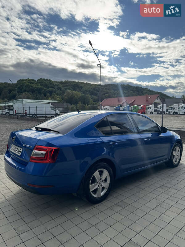 Лифтбек Skoda Octavia 2019 в Иршаве фото 8 Лифтбек Skoda Octavia 2019 в Иршаве