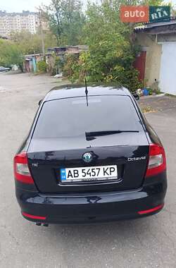 Лифтбек Skoda Octavia 2012 в 