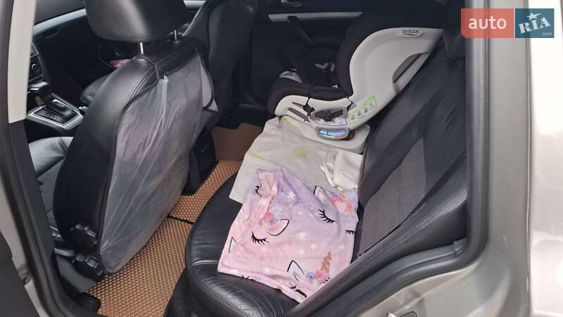 Универсал Skoda Octavia 2010 в Кременце
