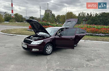 Лифтбек Skoda Octavia 2012 в 
