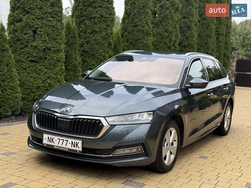 Универсал Skoda Octavia 2021 в Радивилове