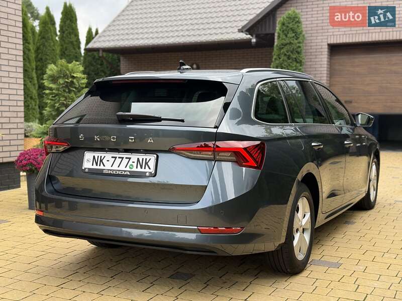 Универсал Skoda Octavia 2021 в Радивилове