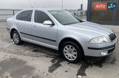 Лифтбек Skoda Octavia 2008 в 