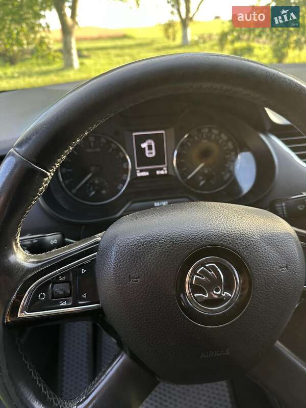 Универсал Skoda Octavia 2014 в Нововолынске