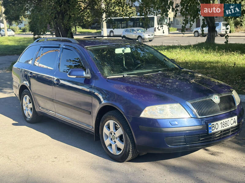 Универсал Skoda Octavia 2007 в Ровно