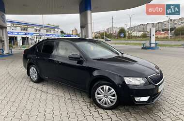 Лифтбек Skoda Octavia 2014 в 