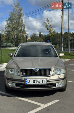 Лифтбек Skoda Octavia 2005 в 