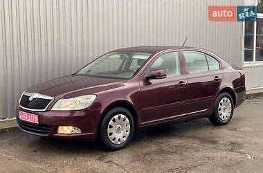 Лифтбек Skoda Octavia 2012 в 