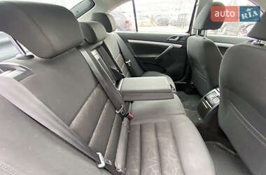 Лифтбек Skoda Octavia 2012 в 