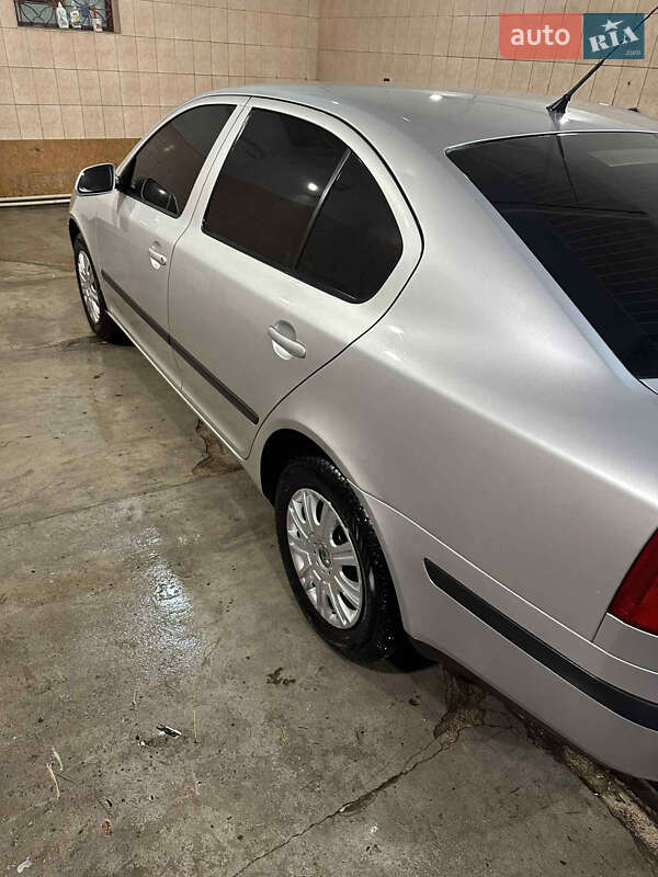 Лифтбек Skoda Octavia 2005 в Александрие фото 4 Лифтбек Skoda Octavia 2005 в Александрие