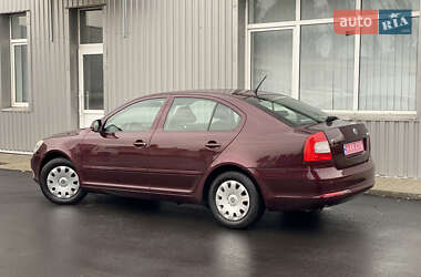 Лифтбек Skoda Octavia 2012 в 