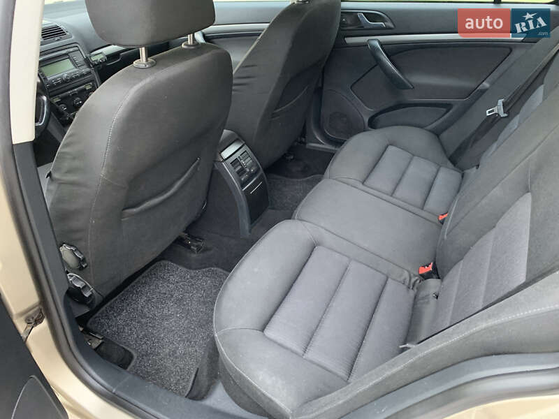 Универсал Skoda Octavia 2006 в Луцке