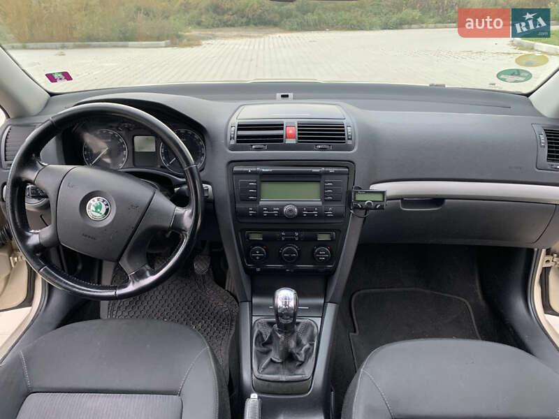 Универсал Skoda Octavia 2006 в Луцке