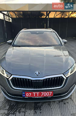 Универсал Skoda Octavia 2024 в Ужгороде
