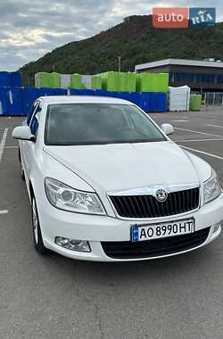 Универсал Skoda Octavia 2010 в 