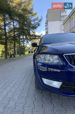 Универсал Skoda Octavia 2015 в 