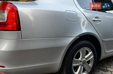 Лифтбек Skoda Octavia 2010 в 