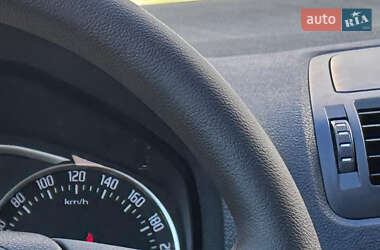 Универсал Skoda Octavia 2011 в 