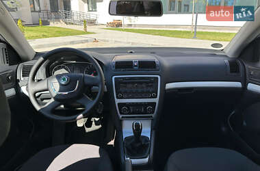 Универсал Skoda Octavia 2011 в 