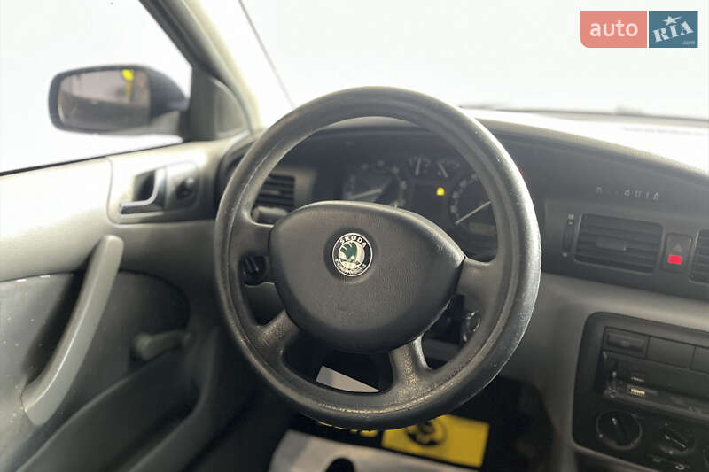 Ліфтбек Skoda Octavia 2004 в Шептицькому