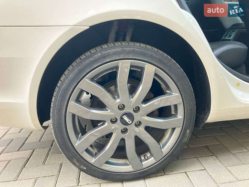 Универсал Skoda Octavia 2012 в Богуславе