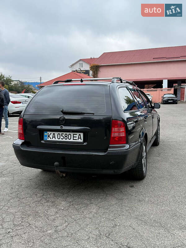 Универсал Skoda Octavia 2000 в Киеве