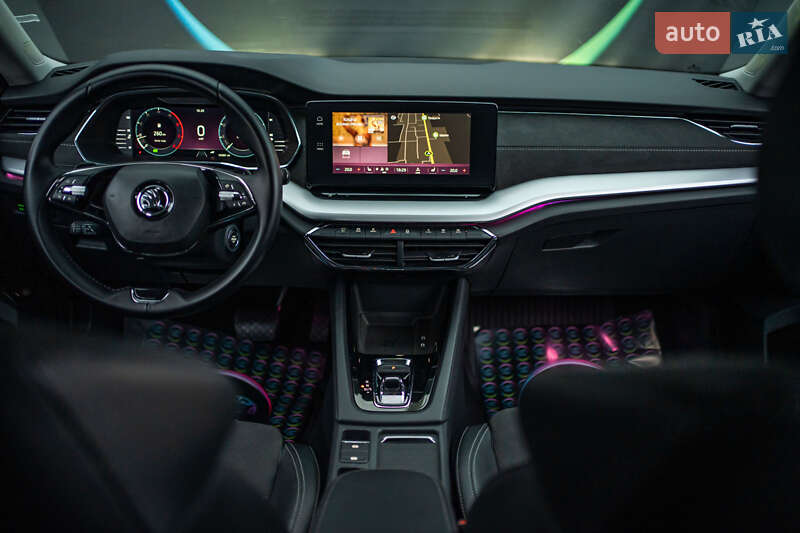 Универсал Skoda Octavia 2020 в Луцке
