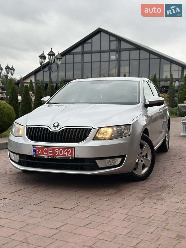 Лифтбек Skoda Octavia 2017 в Стрые