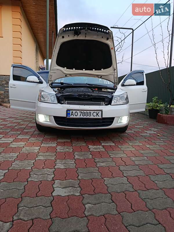 Универсал Skoda Octavia 2012 в Иршаве