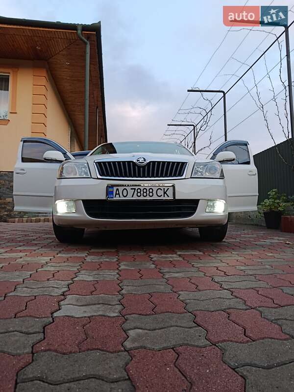 Универсал Skoda Octavia 2012 в Иршаве