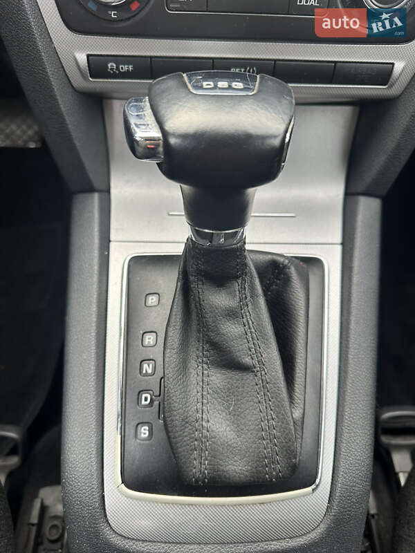 Универсал Skoda Octavia 2010 в Сумах