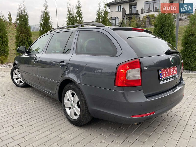 Універсал Skoda Octavia 2012 в Рівному
