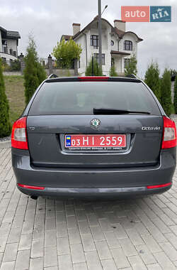 Универсал Skoda Octavia 2012 в 