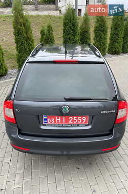 Универсал Skoda Octavia 2012 в 