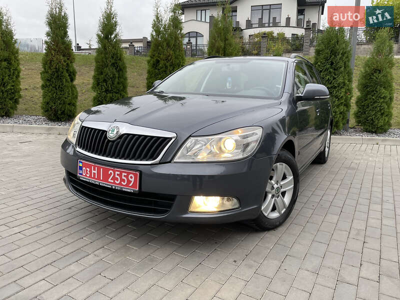 Універсал Skoda Octavia 2012 в Рівному