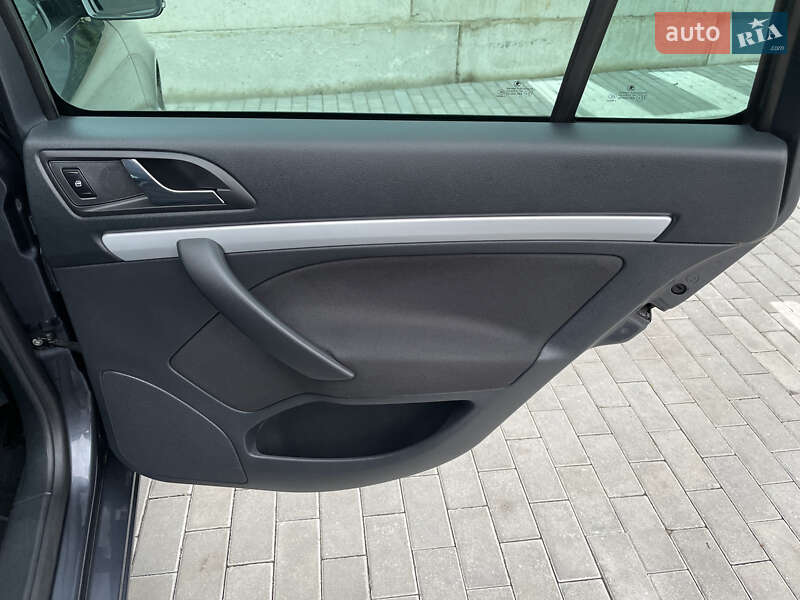 Універсал Skoda Octavia 2012 в Рівному
