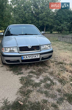 Лифтбек Skoda Octavia 2001 в 