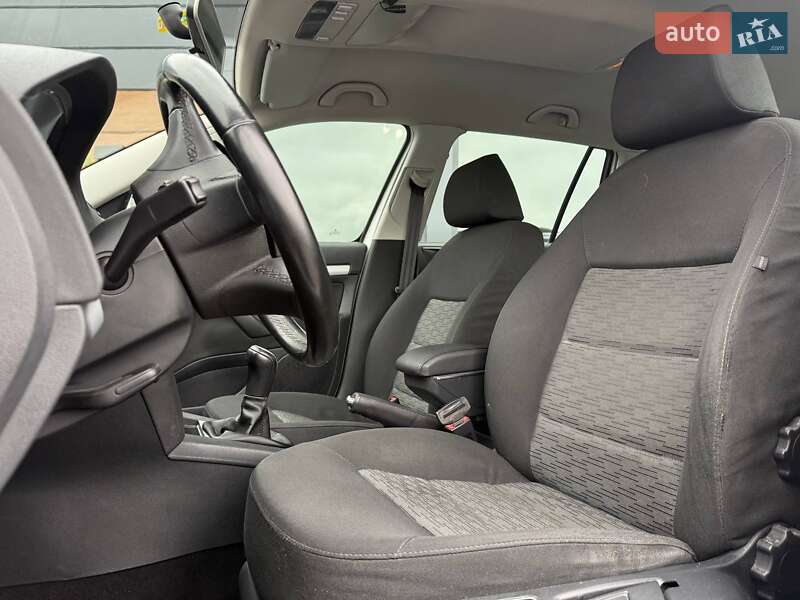 Універсал Skoda Octavia 2011 в Рівному