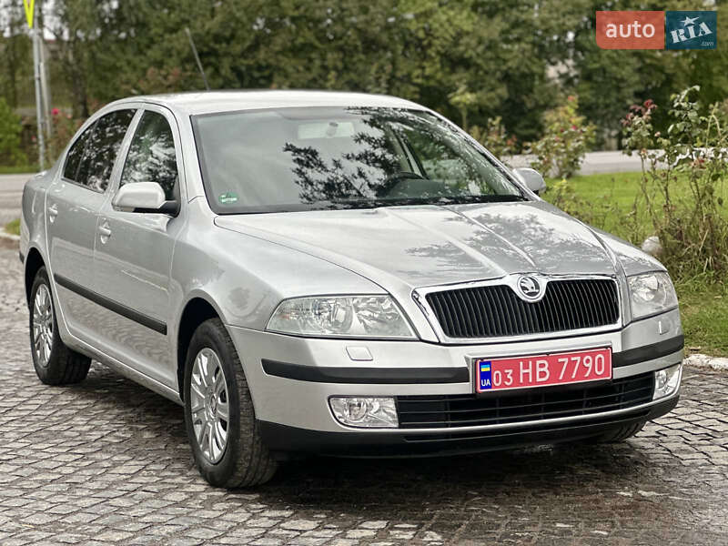 Лифтбек Skoda Octavia 2007 в Вознесенске