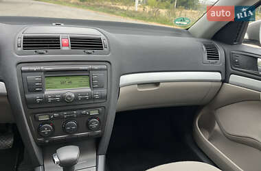 Лифтбек Skoda Octavia 2006 в 