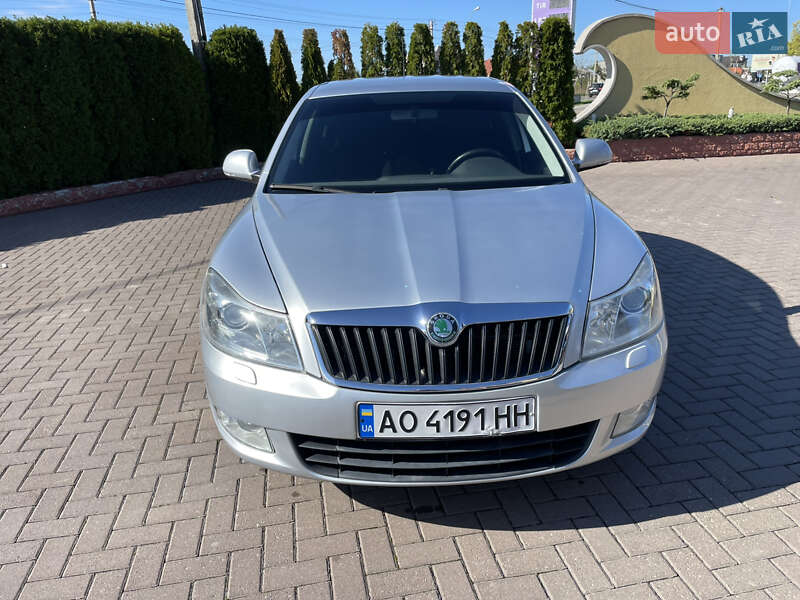 Лифтбек Skoda Octavia 2010 в Виноградове